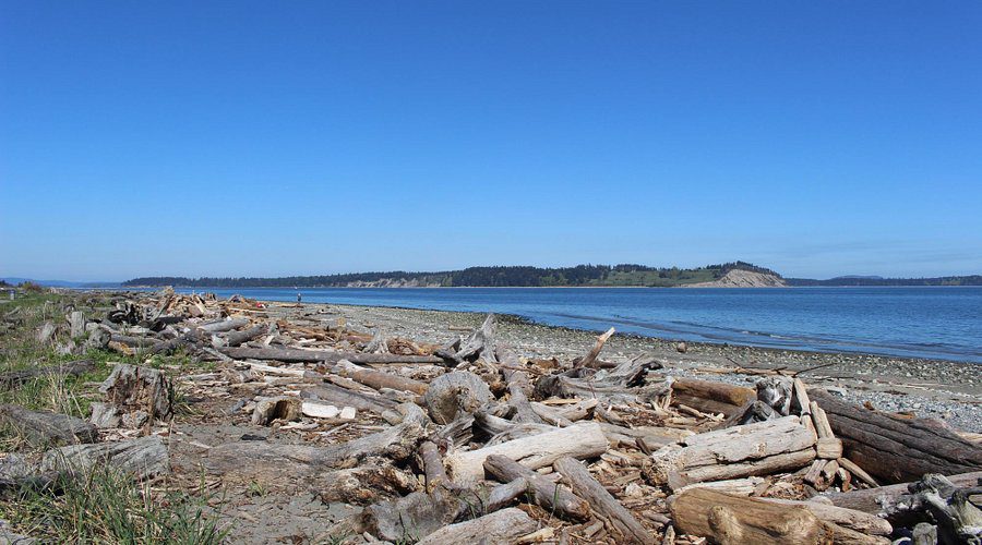 Island View Beach Regional Park
